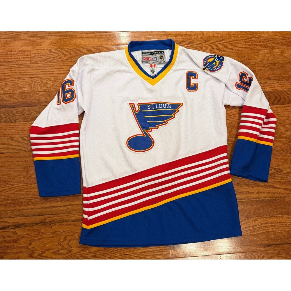 Vintage CCM St. Louis Blues Brett Hull Jersey Mens 48 NHL Hockey Fight Strap